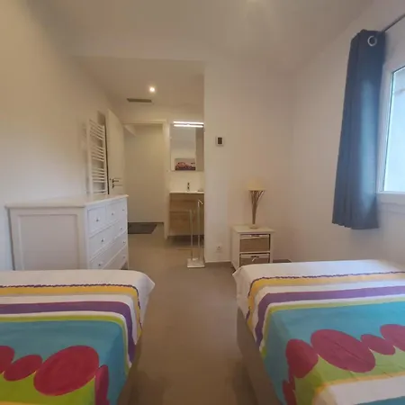 Villa Mas Du Golfe - Climatisee Avec Piscine Privee Pour 10 Personnes